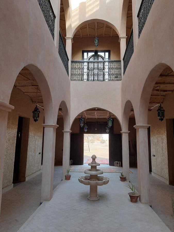 Riad Caravasar Merzouga Exterior photo