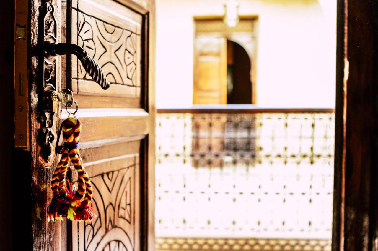 Riad Caravasar Merzouga Exterior photo
