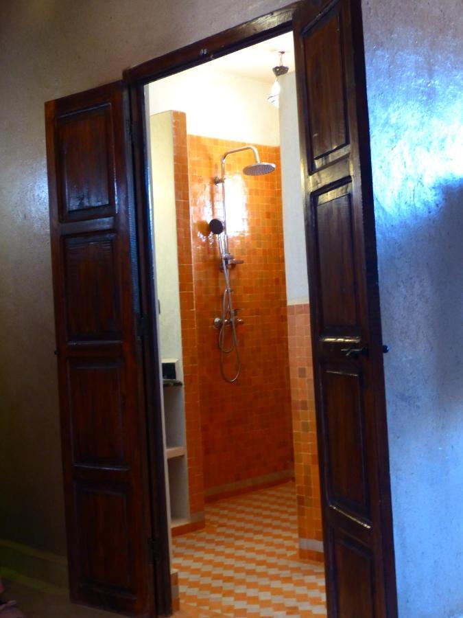 Riad Caravasar Merzouga Exterior photo